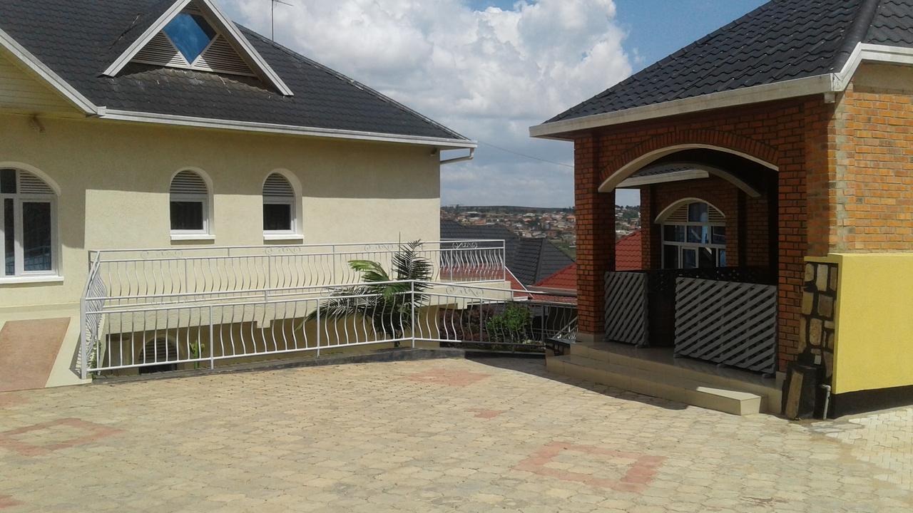 Corina K Guest House Kigali Eksteriør billede